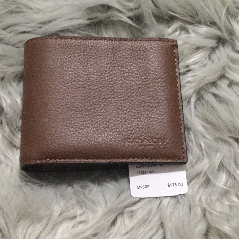 COACH WALLETS💯